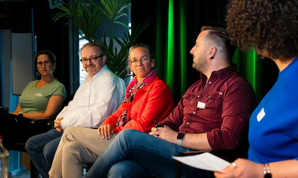 A picture showing the event 'Neurodiversiteit op het Werk (Dutch)' taking place.